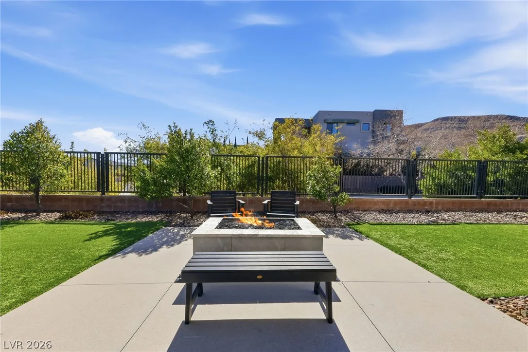 6044 Andezano Drive — photo 3
