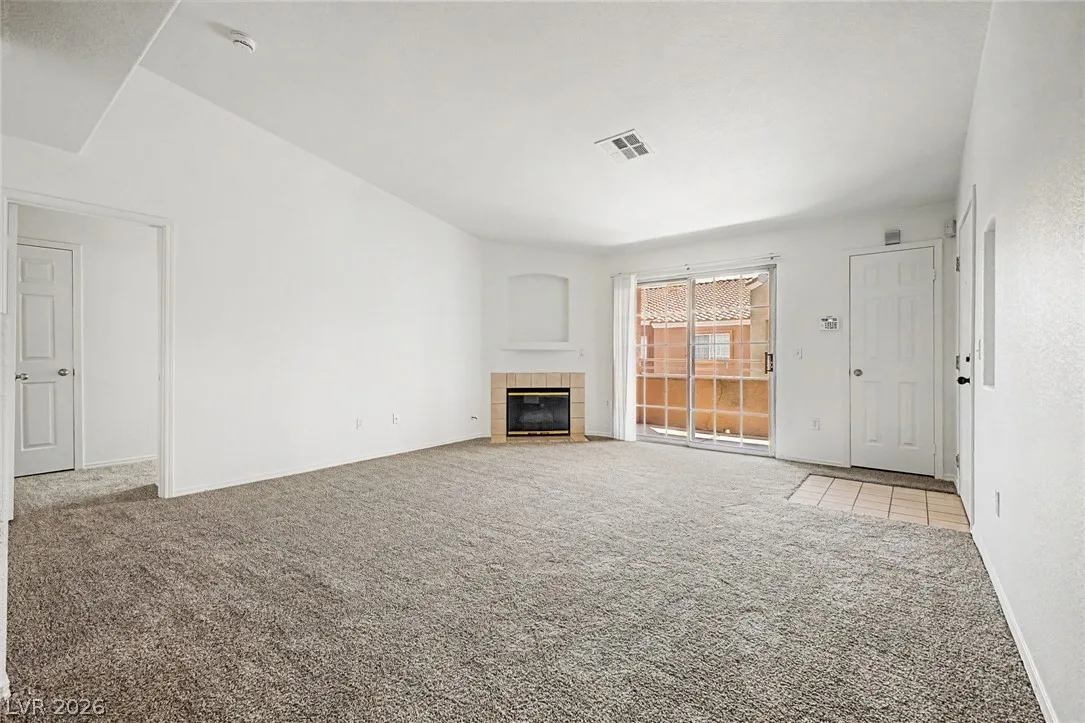 4730 CRAIG Road 2096 — photo 5