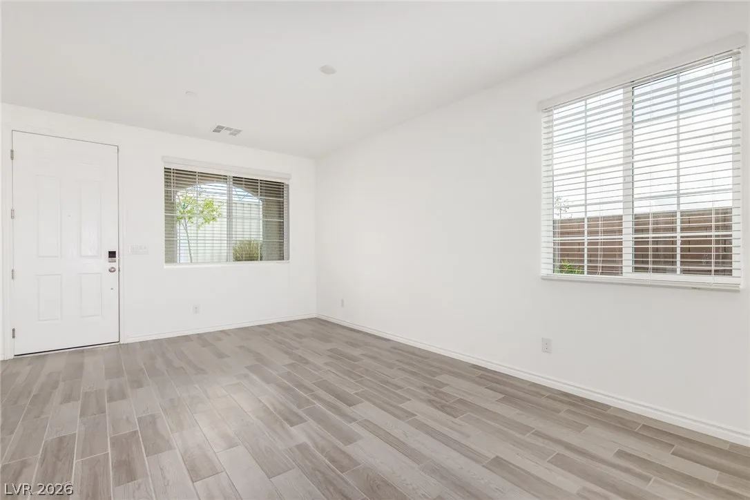 20 Barbara Lane 116 — photo 4
