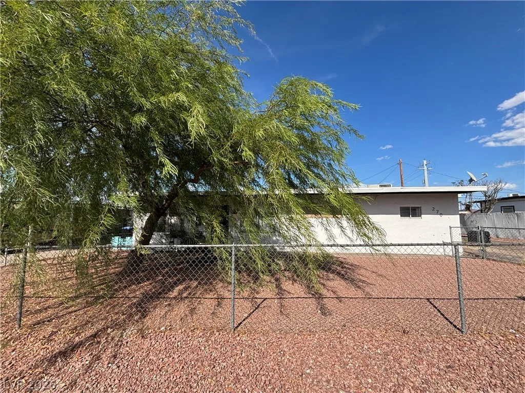 270 Tungsten Street FRONT — photo 1