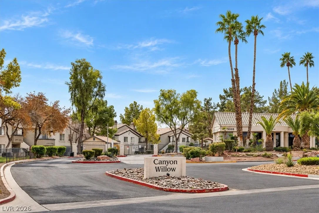 3115 Casey Drive 202 — photo 1