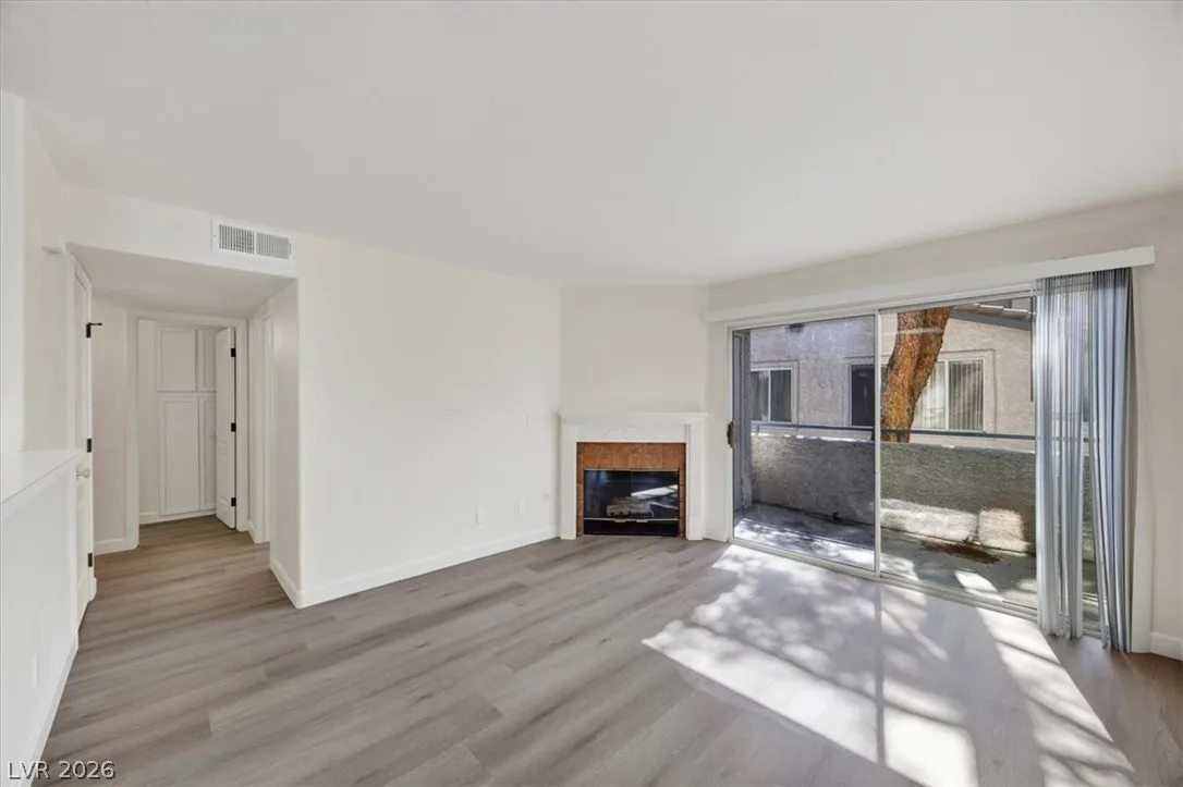 3115 Casey Drive 202 — photo 5