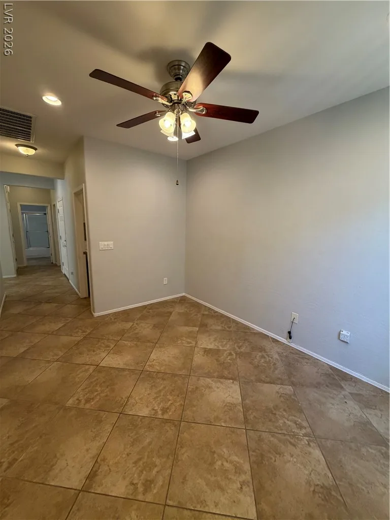 2503 Erastus Drive — photo 2