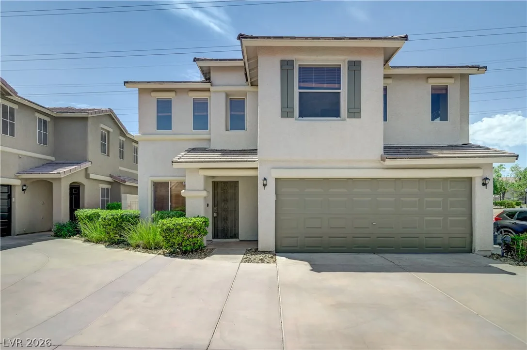 10294 Keystone Pastures Street — photo 1