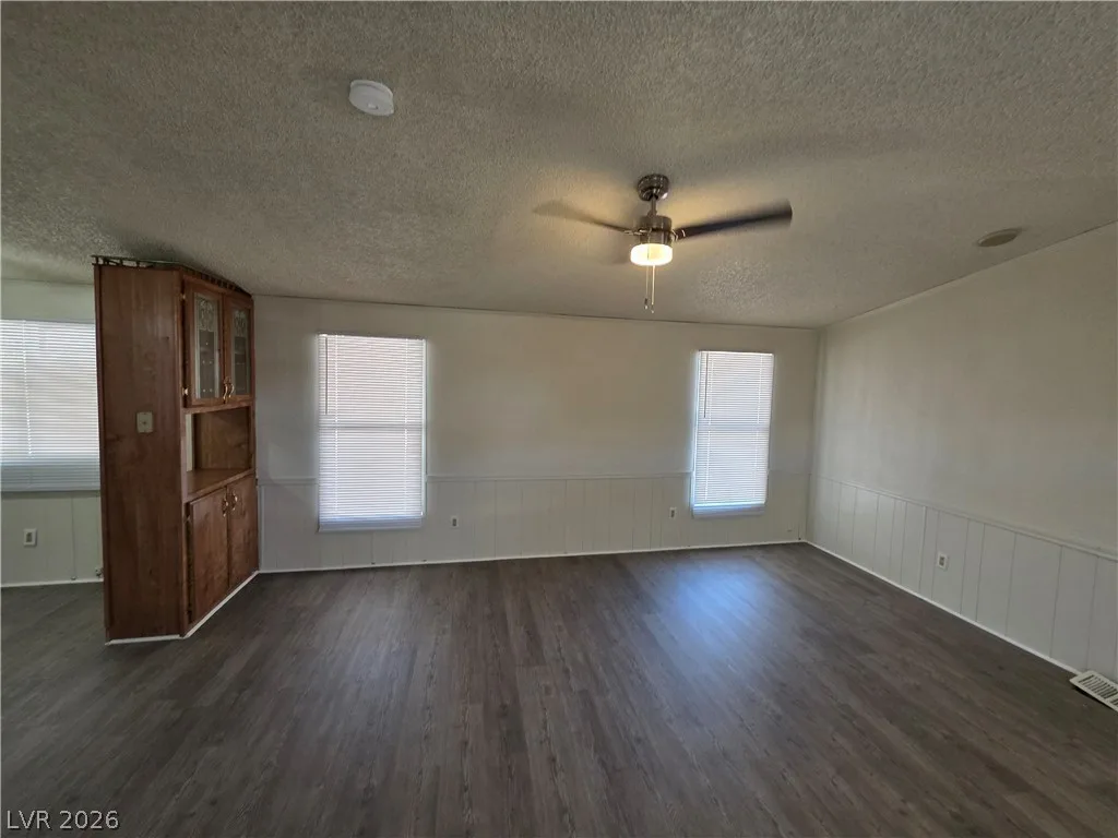 3643 Fort McHenry Drive — photo 4