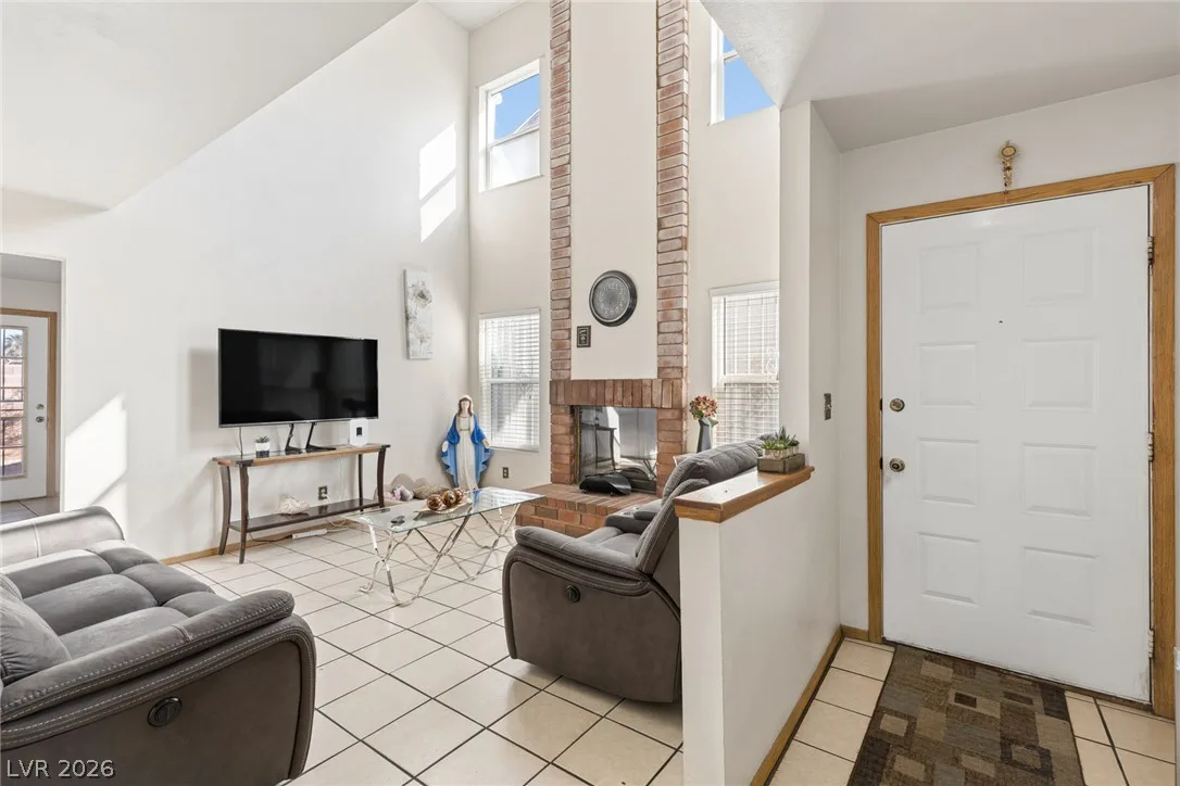 4166 Tolkien Avenue — photo 3