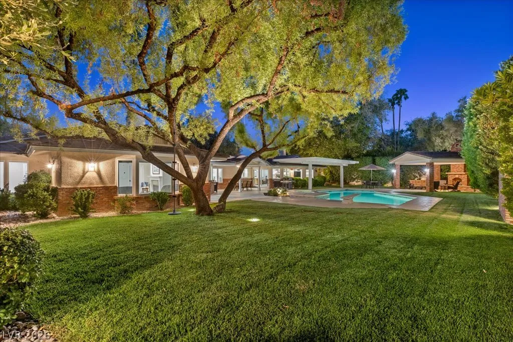 204 Rosemary Lane — photo 4