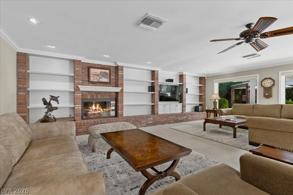 204 Rosemary Lane — photo 5