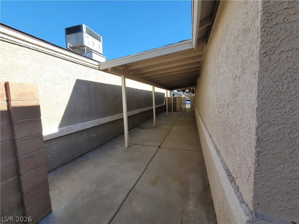 1915 Winter Hill Street — photo 3