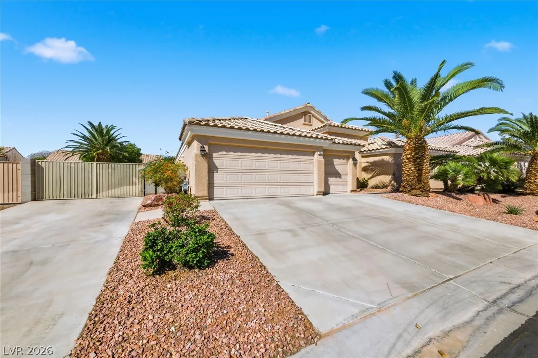7015 Wild Wave Drive — photo 2