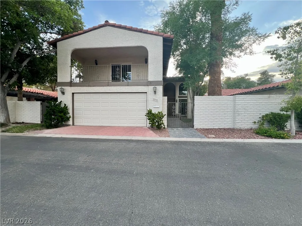 2316 Plaza Del Grande — photo 1