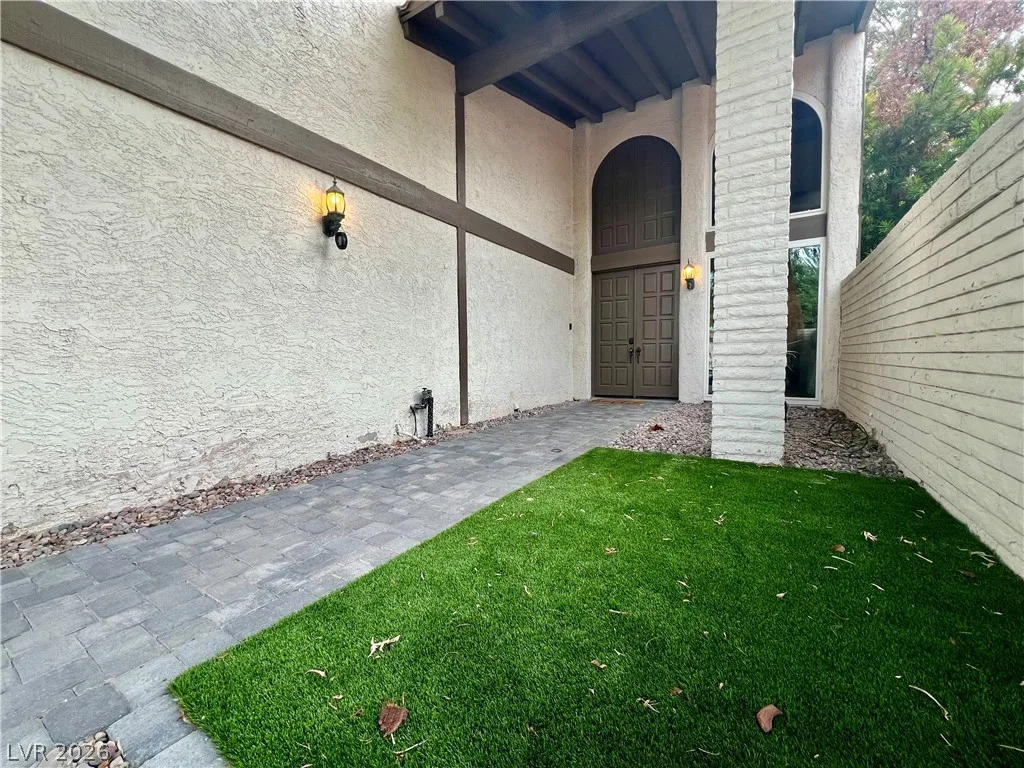 2316 Plaza Del Grande — photo 5