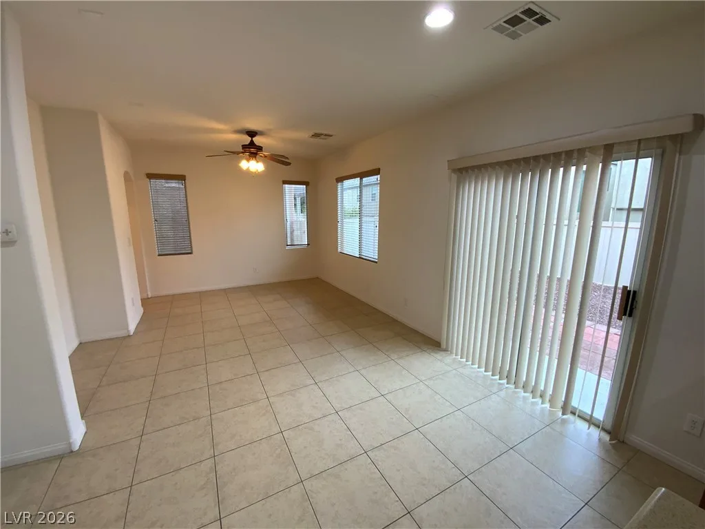 8439 Sequoia Grove — photo 5