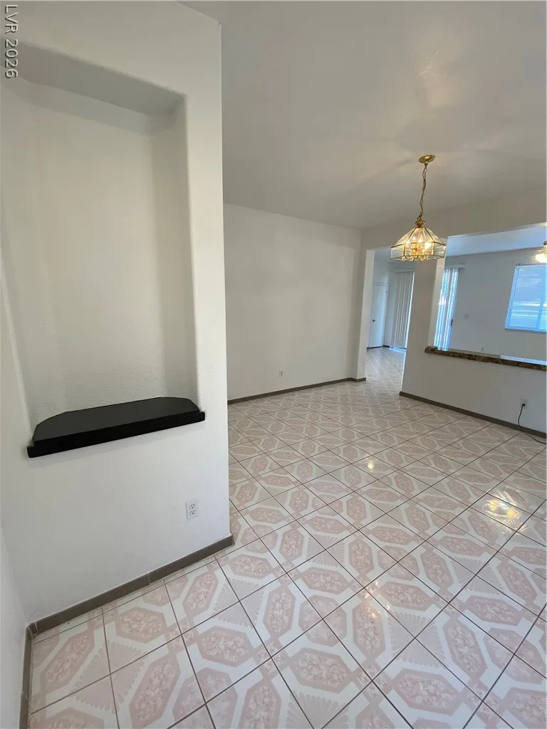 1368 Angel Falls Street — photo 4