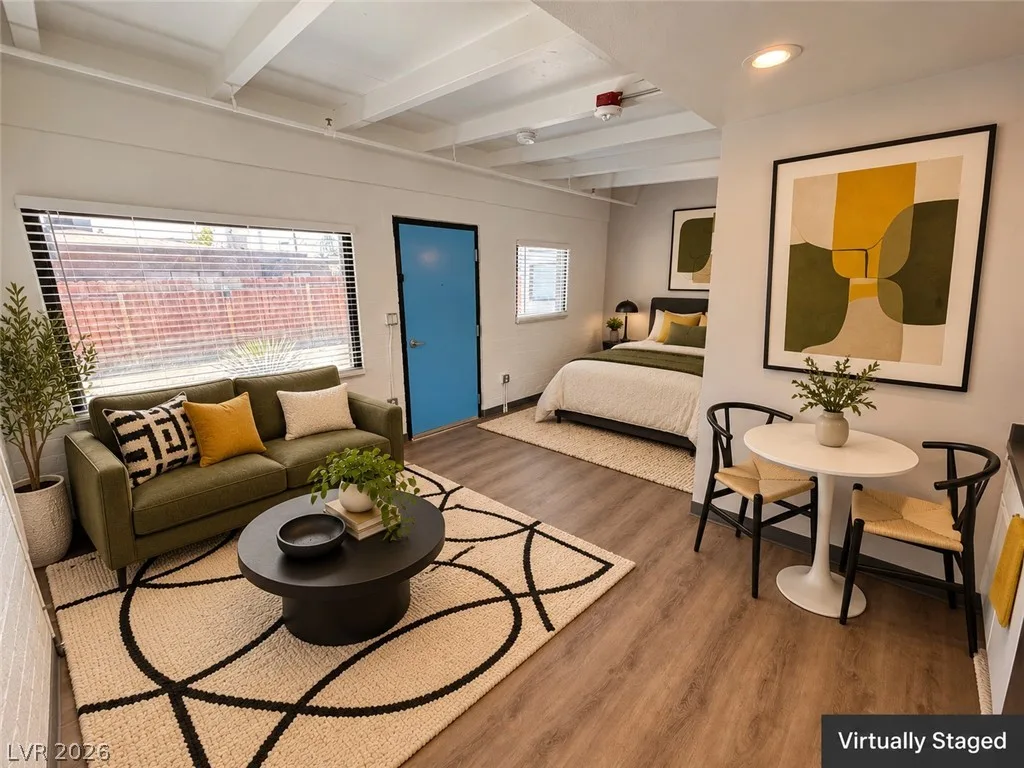 218 South 11th Street 4 — photo 2