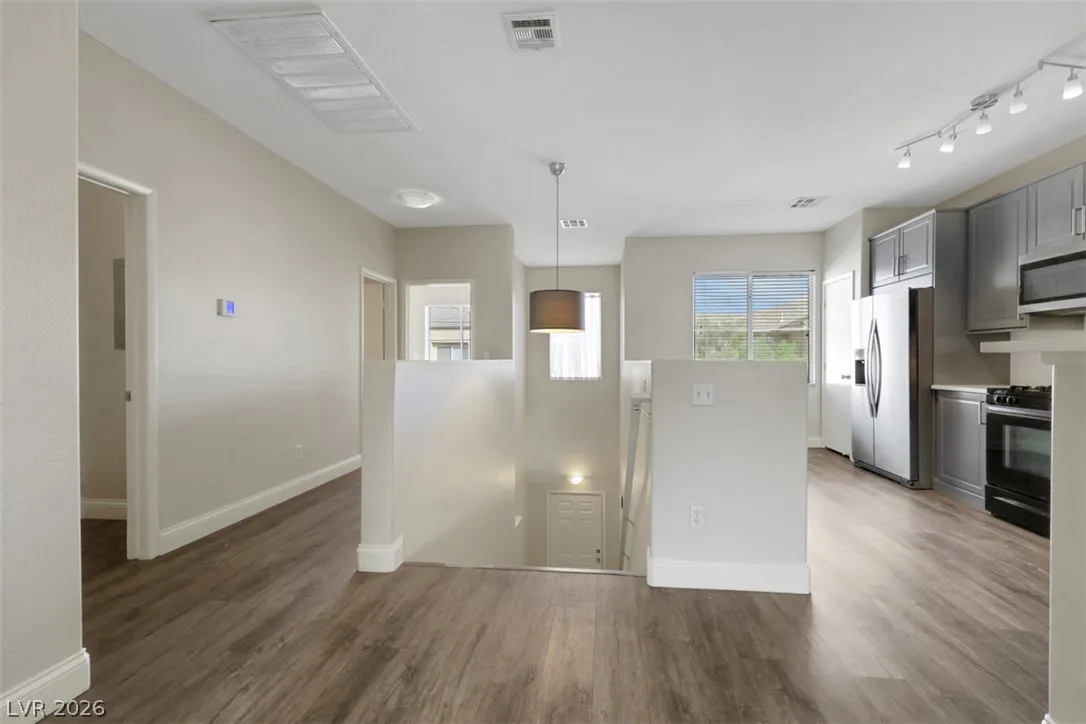 721 Peachy Canyon Circle 201 — photo 1