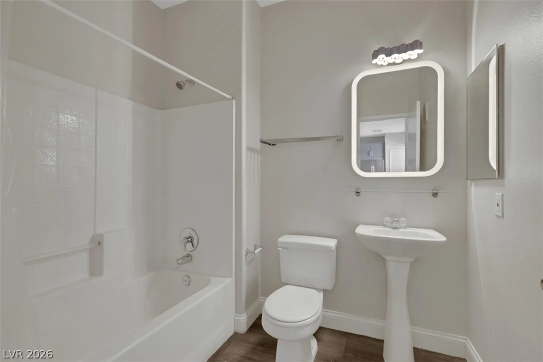 721 Peachy Canyon Circle 201 — photo 4