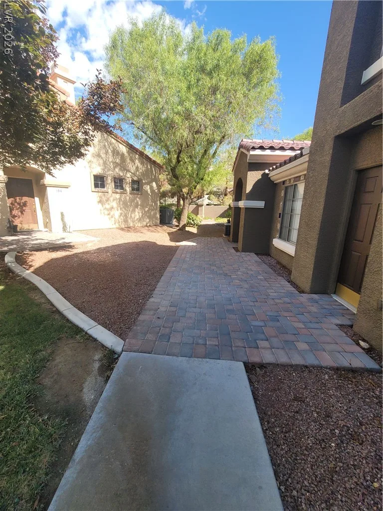 7290 Sheared Cliff Lane 102 — photo 4