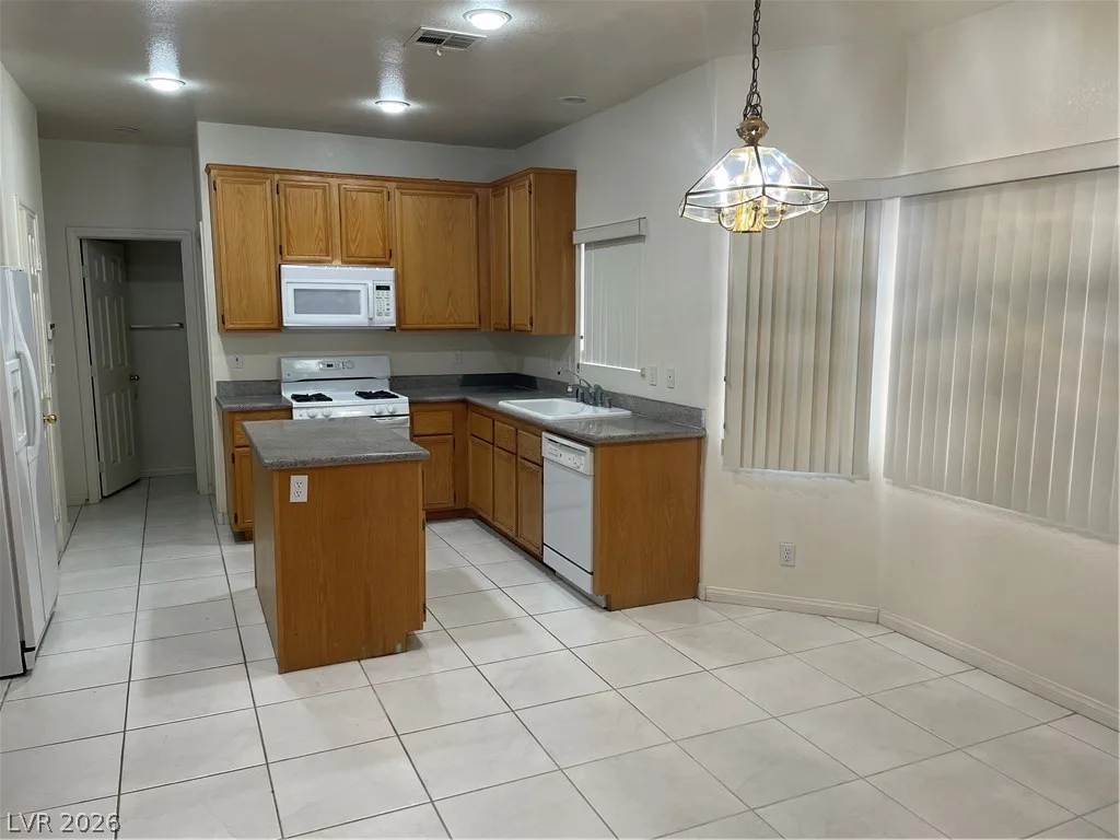 1784 Tanner Circle — photo 2