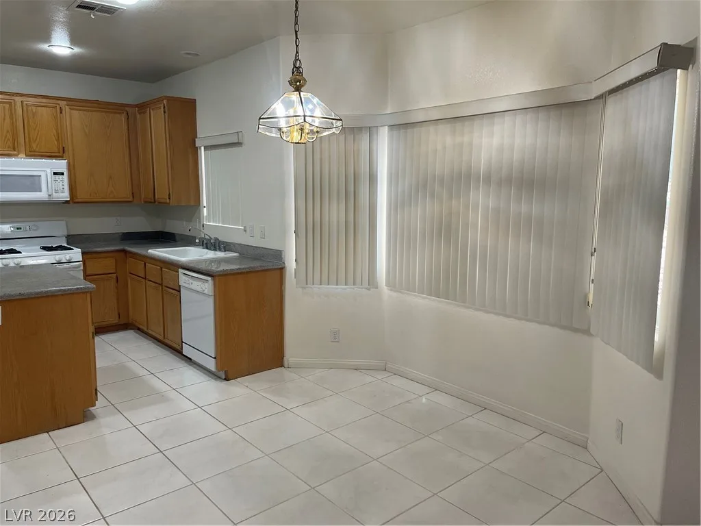 1784 Tanner Circle — photo 3
