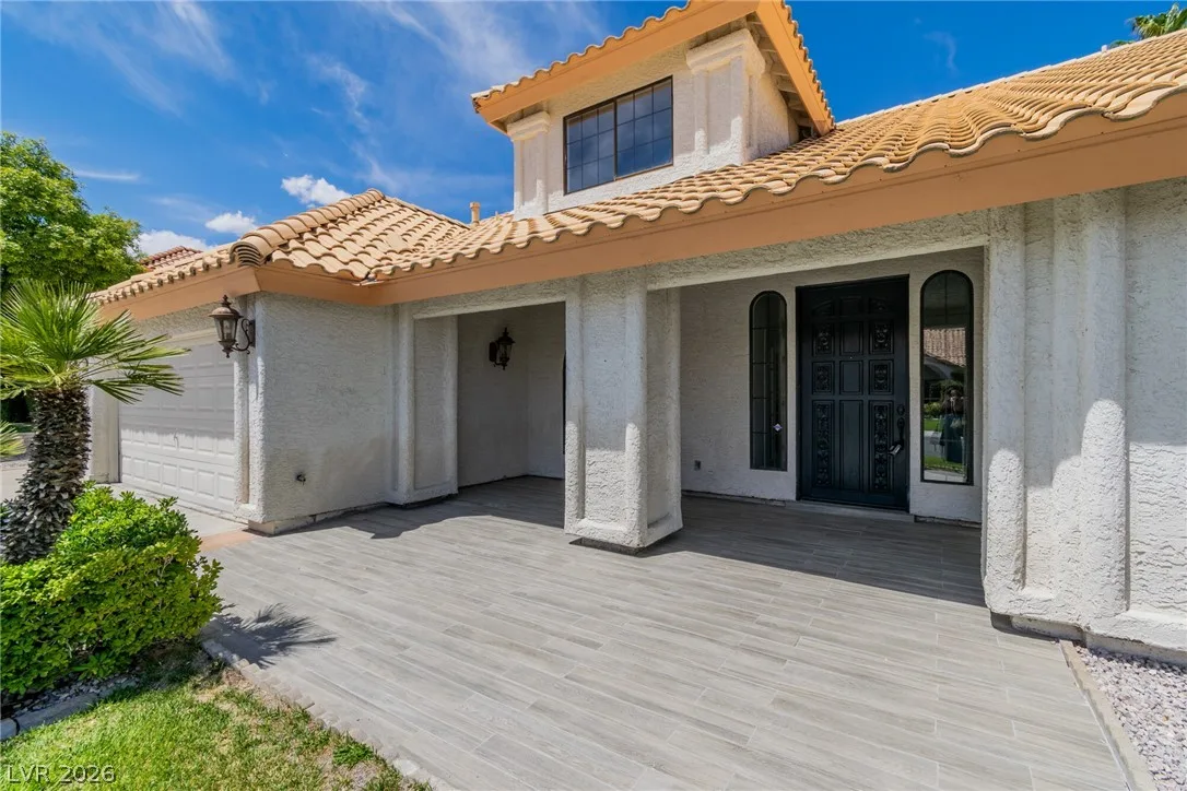 9504 Treasure Beach Court — photo 2