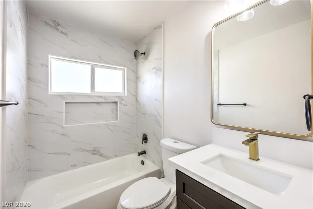 906 Baker Avenue — photo 3