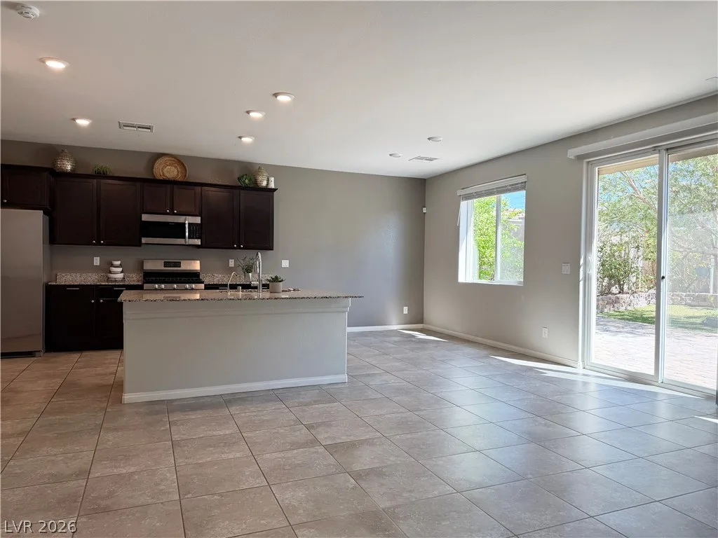 2656 Duneville Street — photo 5