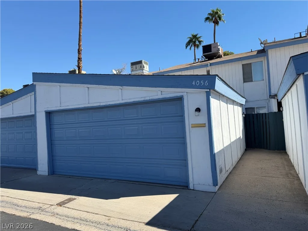 4056 Gold Coast Drive — photo 4