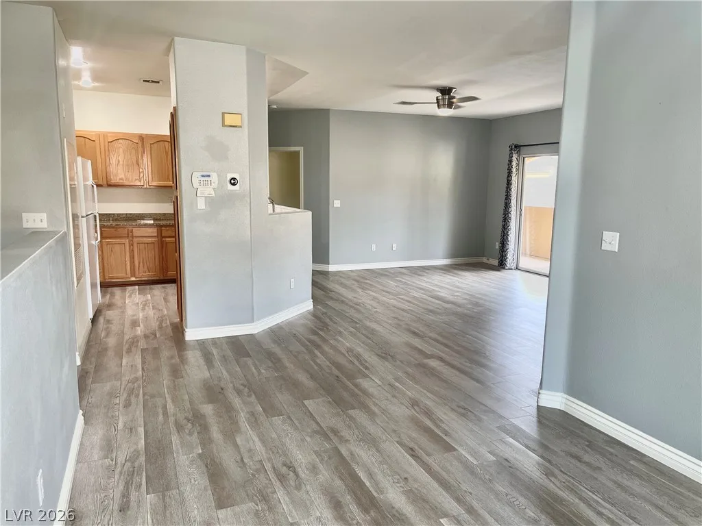 1708 Hills Of Red Drive 201 — photo 3
