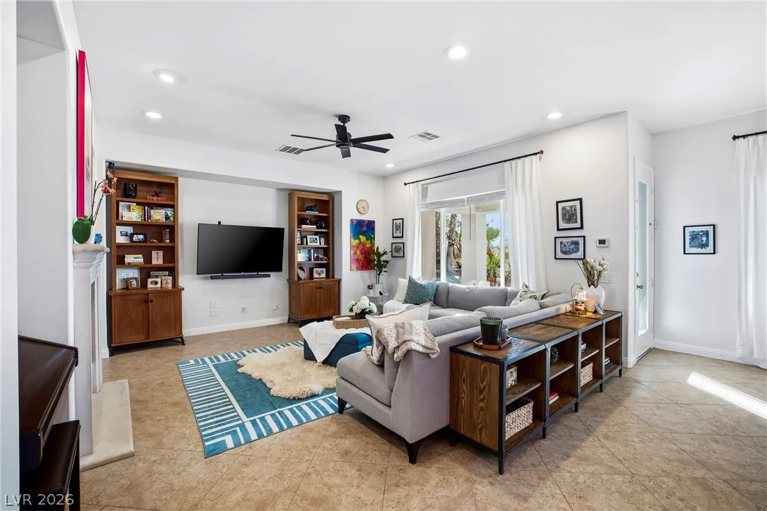 8745 Killians Greens Drive — photo 5