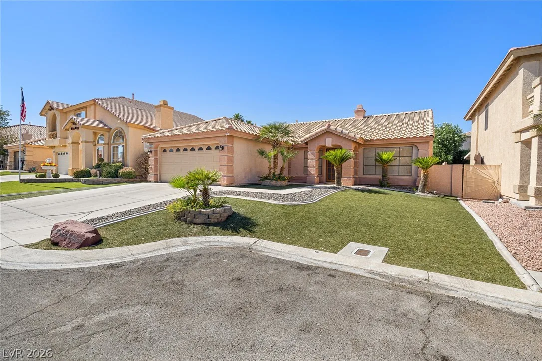 9803 Frosty Canyon Court — photo 4