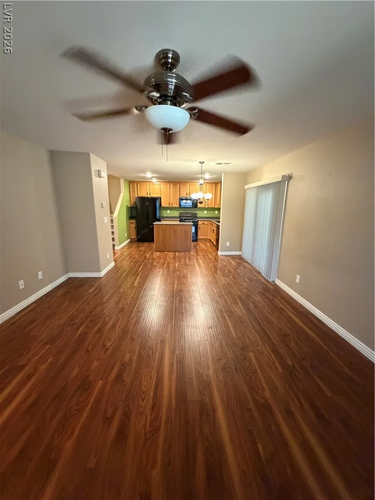 530 Primrose Hill Avenue — photo 3