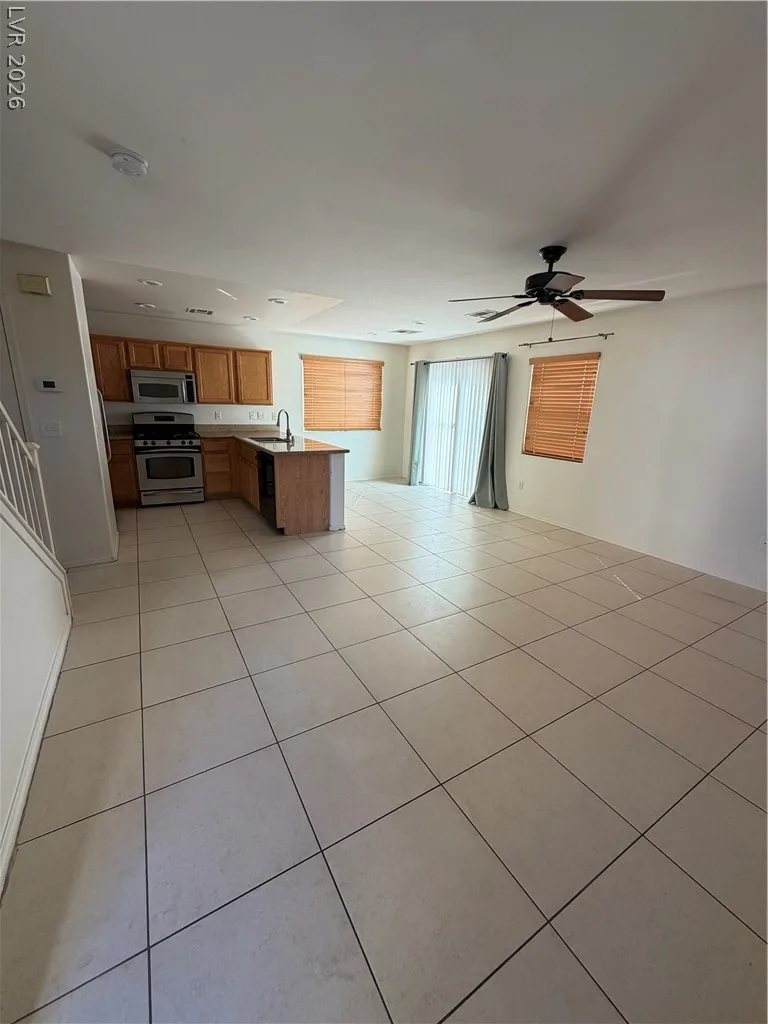 9967 Carrizo Springs Avenue — photo 4