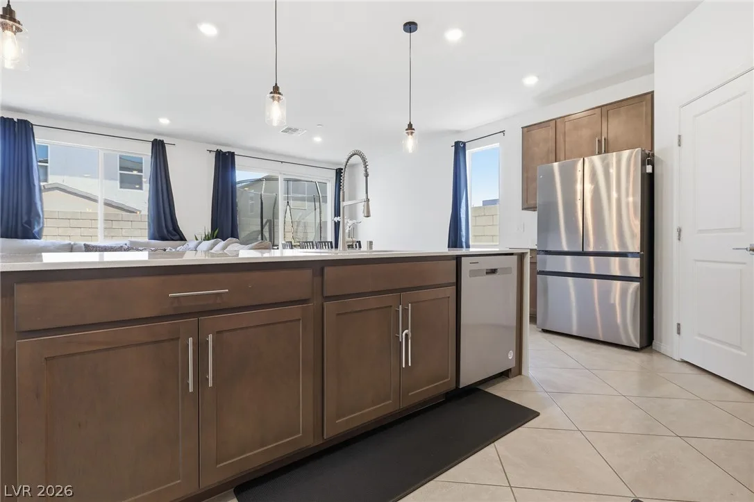 10170 Canyon Mantle Street — photo 5