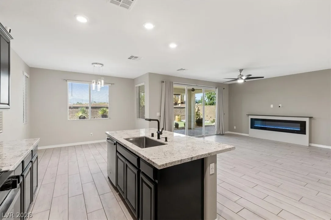 7103 Calvert Cliffs Street — photo 3