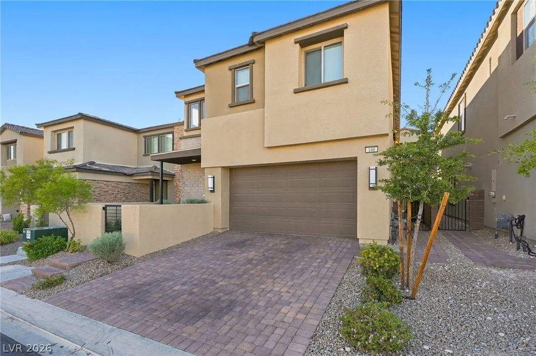 169 Medianoche Street — photo 3
