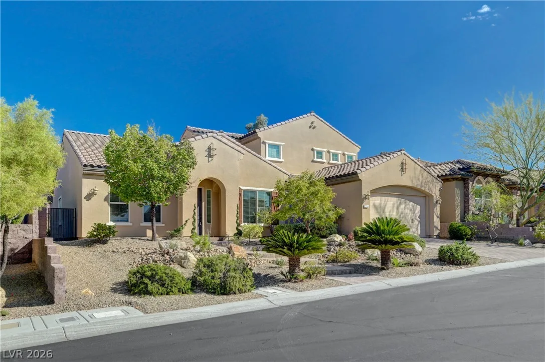 2724 Josephine Drive — photo 3
