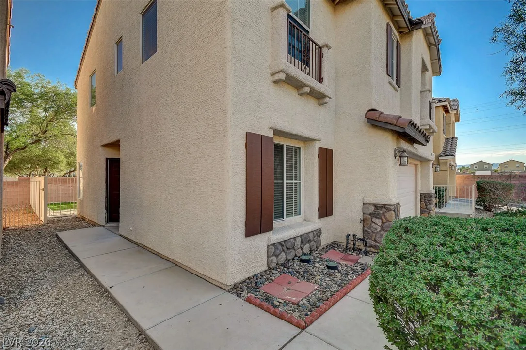 5087 Penryn Court — photo 4