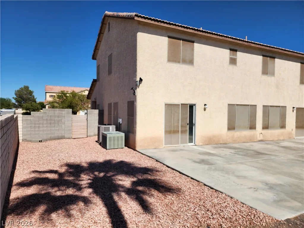 219 Barletta Avenue — photo 3
