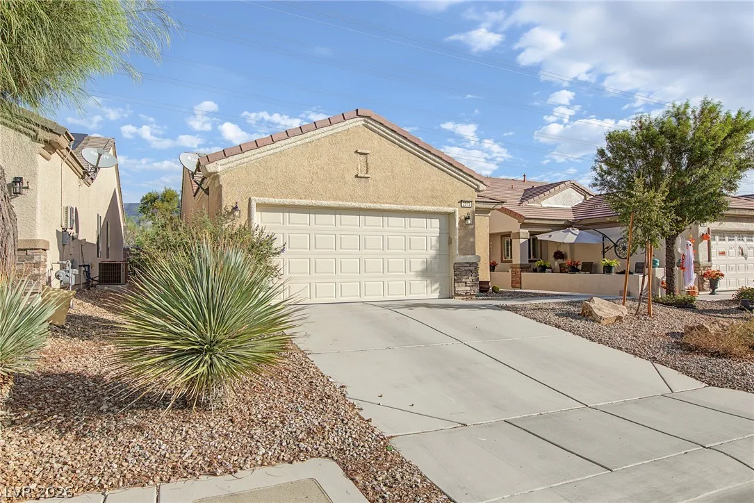 2912 Ground Robin Drive — photo 3