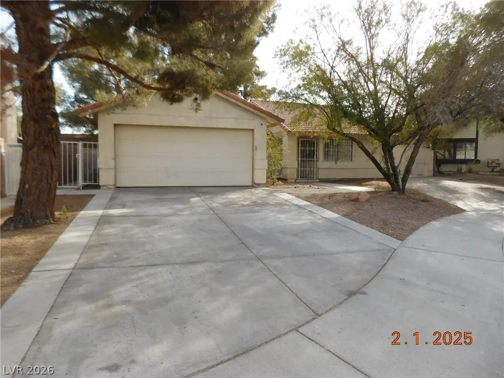 384 Norlina Court — photo 1