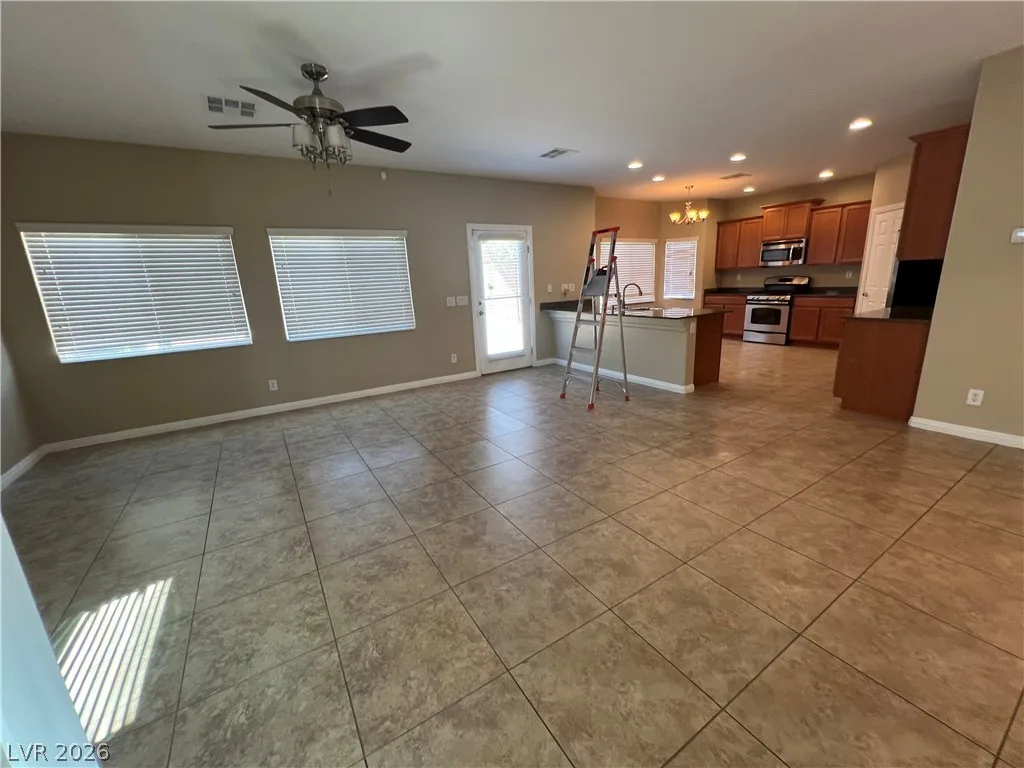 7081 Claythorn Road — photo 4