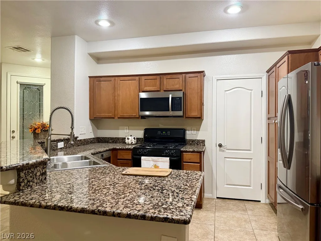 9723 Aleutian Street — photo 3