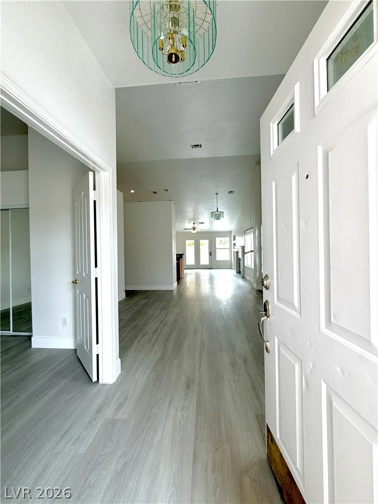 9931 West CHEROKEE Avenue 0 — photo 4