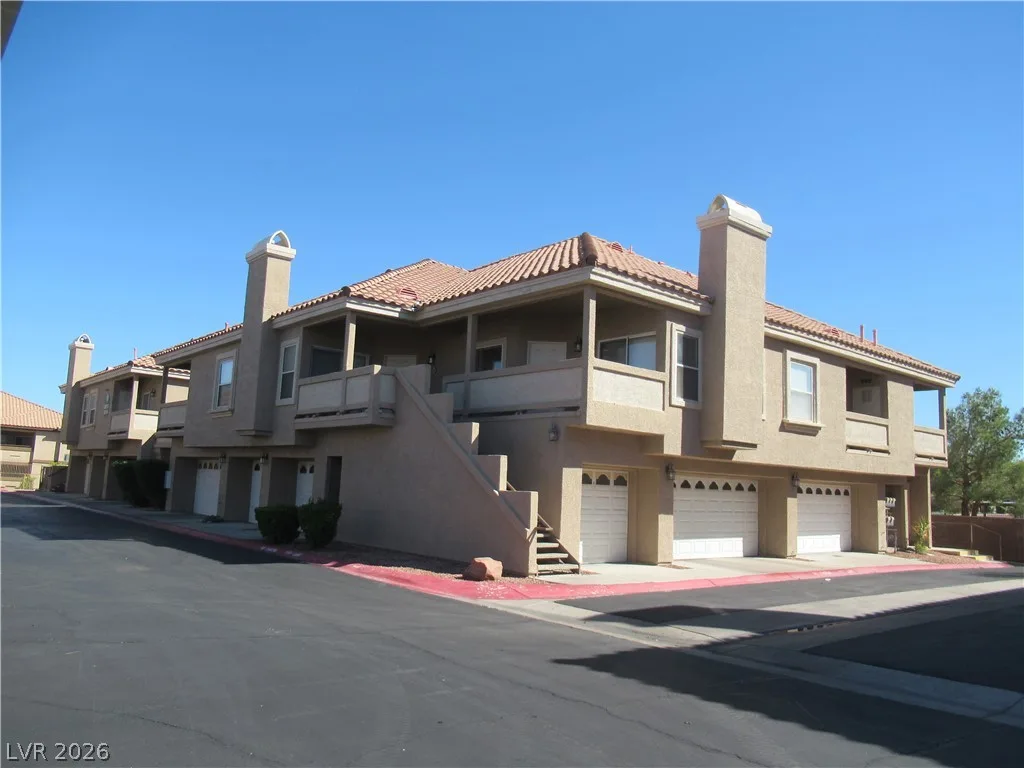5125 West RENO Avenue 1065 — photo 1