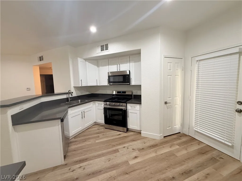 9975 Peace Way 1154 — photo 4