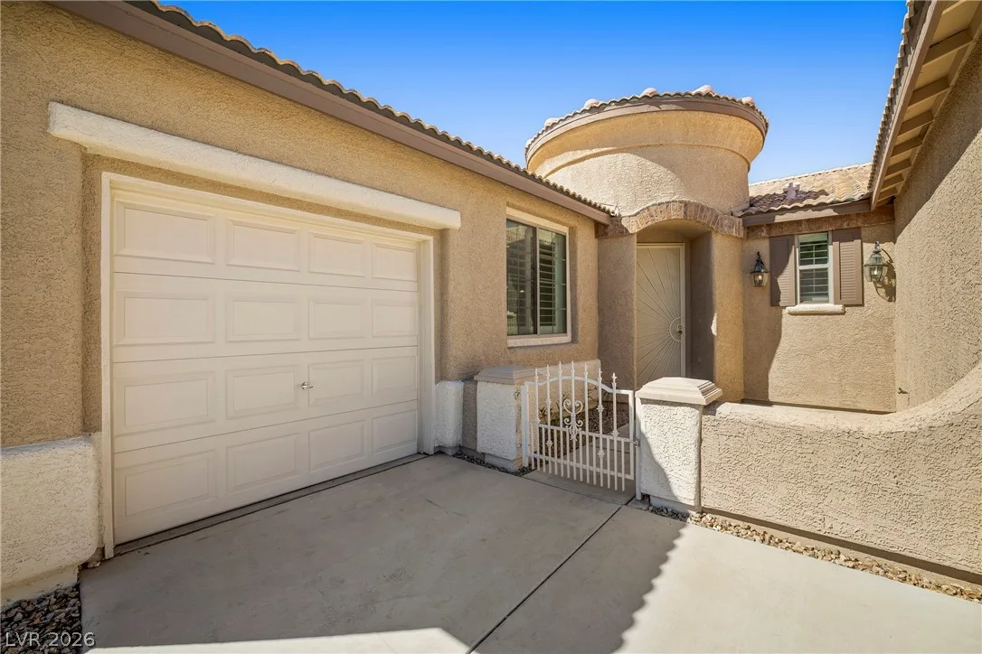 9205 Edgeworth Place — photo 4
