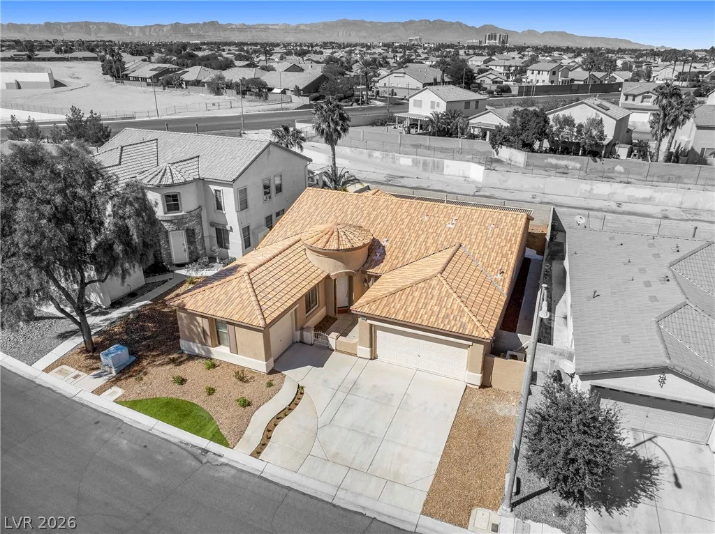 9205 Edgeworth Place — photo 5