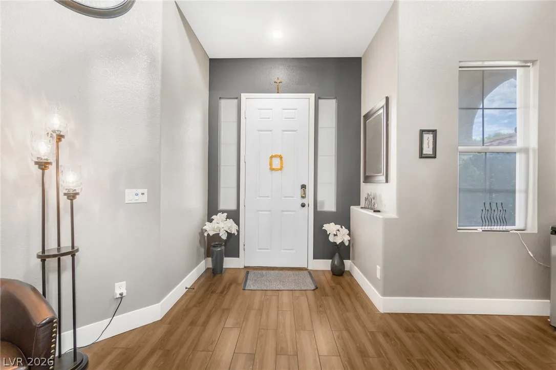 4633 Sequoia Park Avenue — photo 4
