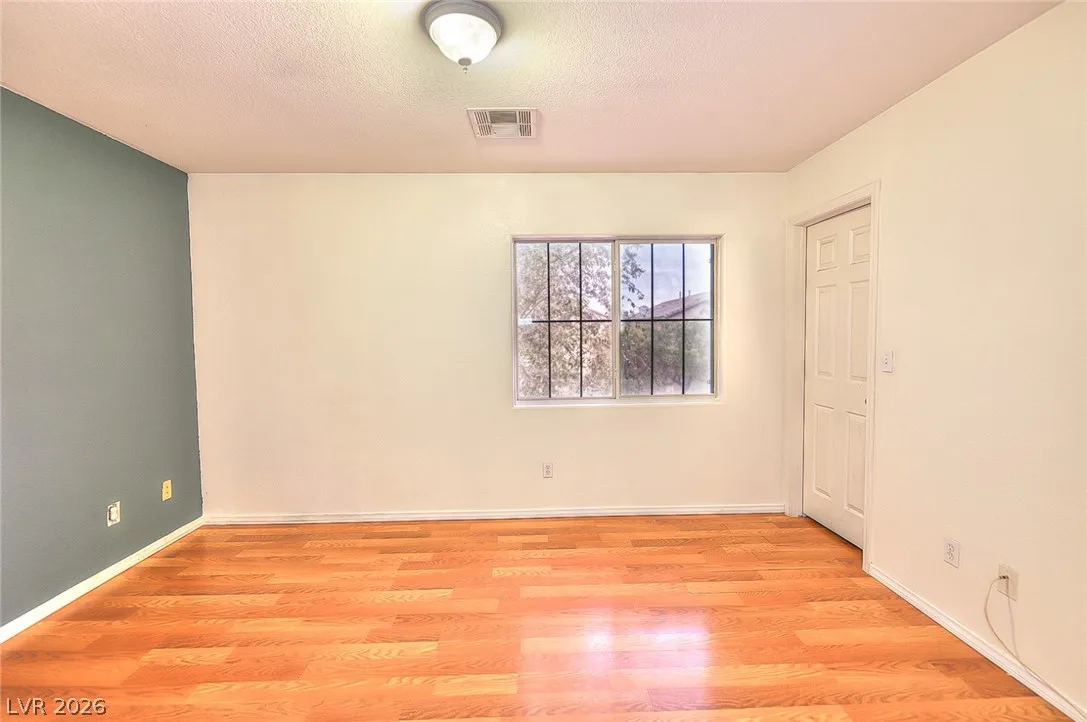 4133 Kemble Court — photo 1